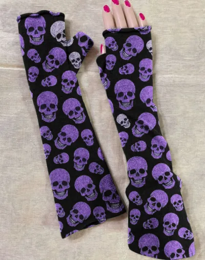 https://img.kakaclo.com/image%2FDM045773%2FDM045773_black_One+size%2Fi11cmrrp1648034064.png