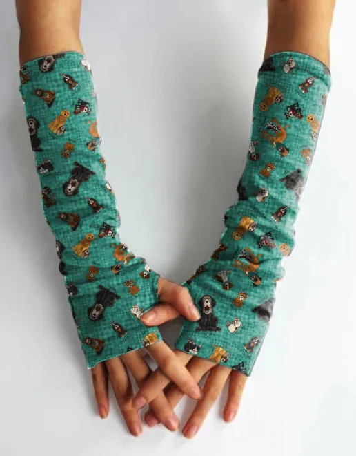 https://img.kakaclo.com/image%2FDM045844%2FDM045844_green_one+size%2Fw988jj0e1648034310.png