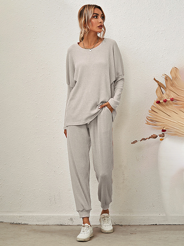 Women's Long-Sleeved Loose Loungewear Pajamas
