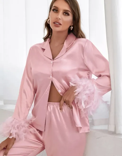https://img.kakaclo.com/image%2FFJJW00881%2FFJJW00881_P_S_NUB%2Fee07c760a060459abf3951c138b4c542.jpg