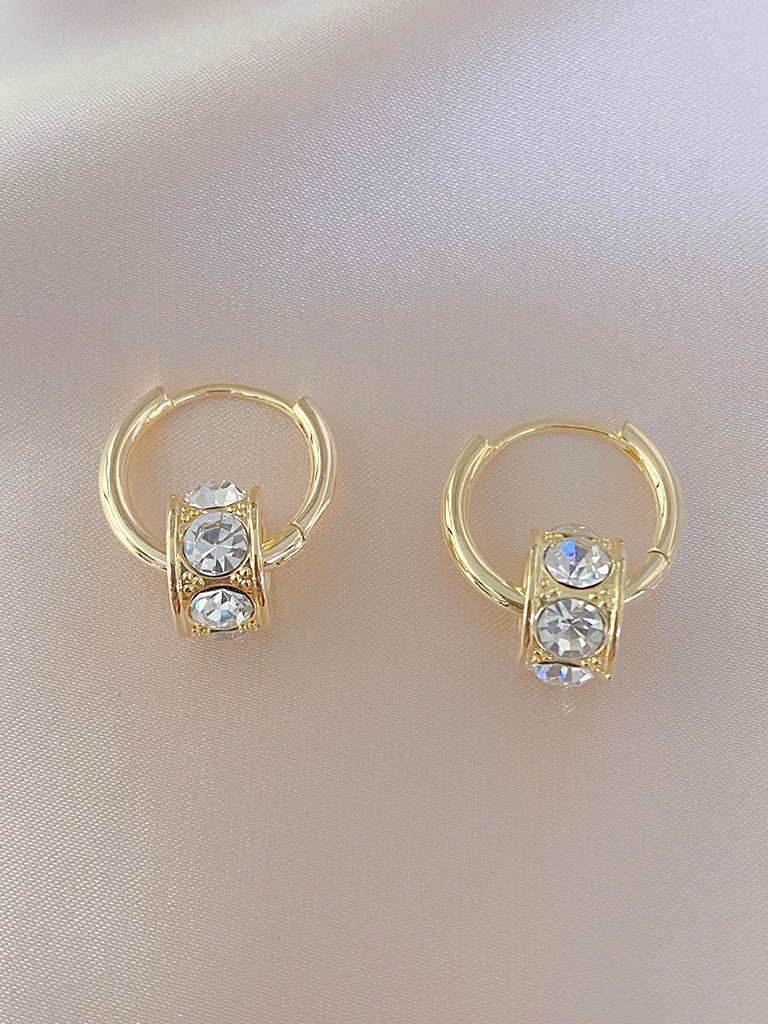 New simple and versatile diamond hoop earrings