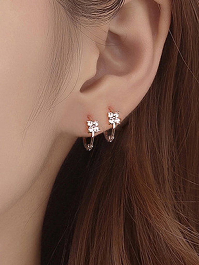 New four-leaf clover flower earrings