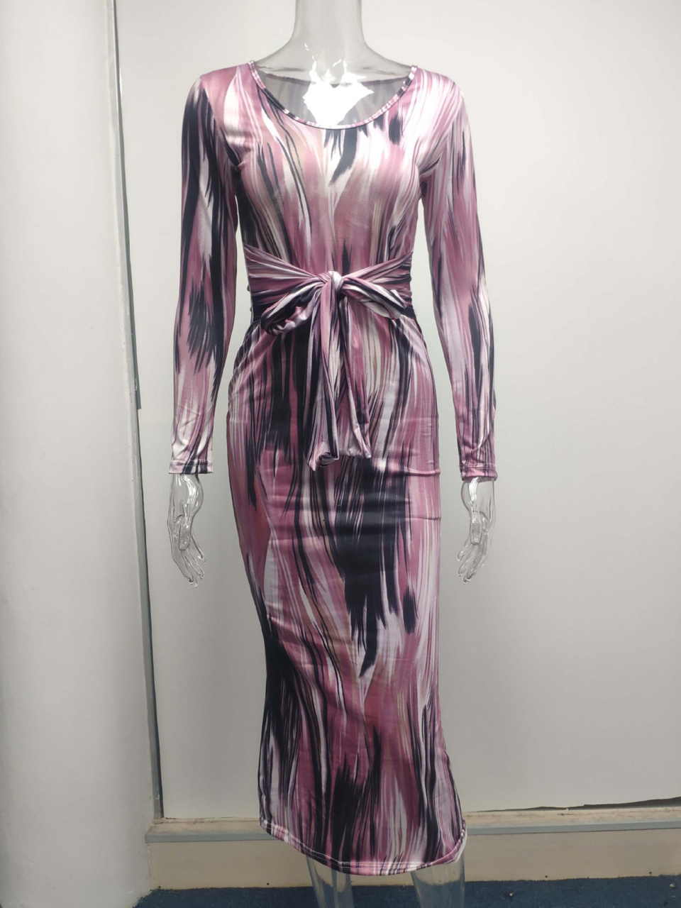 Sexy Printed Long-Sleeved V-Neck Dress