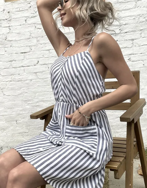 https://img.kakaclo.com/image%2FFSZW04129%2FFSZW04129_GR_S_NUB%2F8e1268cc4a0e20a6c85690f6c53c8b59.jpg
