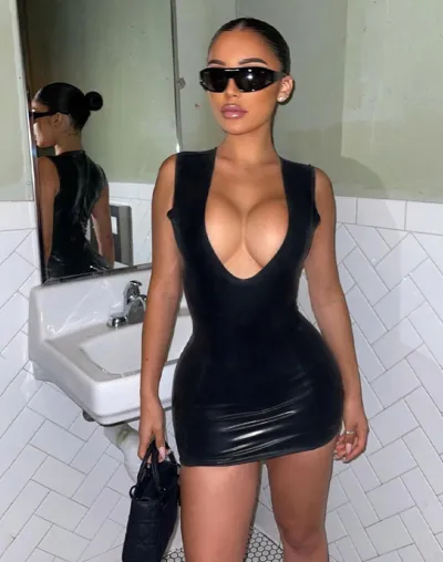 https://img.kakaclo.com/image%2FFSZW09223%2FFSZW09223_B_S_NUB%2F2fd7aefb679eec49f48e16b8e4e32127.jpg
