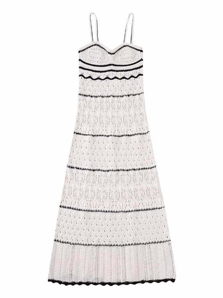 Fashion new European and American style women's knitted hollow dress