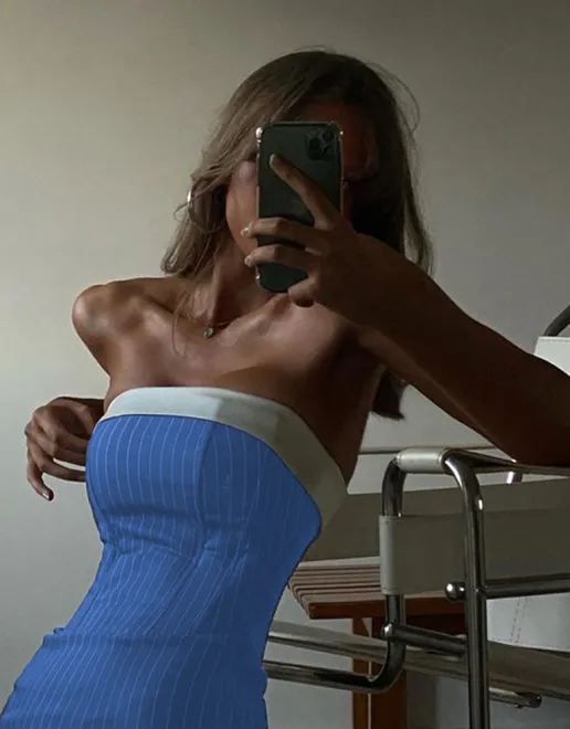 https://img.kakaclo.com/image%2FFSZW15687%2FFSZW15687_BL_M_NUB%2F16225bce9b8627726ad89befb5c24b79.jpg