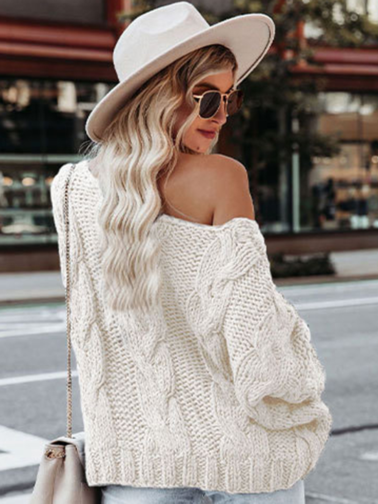 Women's loose knitted sweaters European and American round neck fashionable pullover sweaters