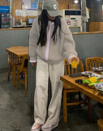 https://img.kakaclo.com/image%2FFSZW18890%2FFSZW18890_GR_F_NUB%2F96bef992dd15dbd8a92826e839bb1a65.jpg
