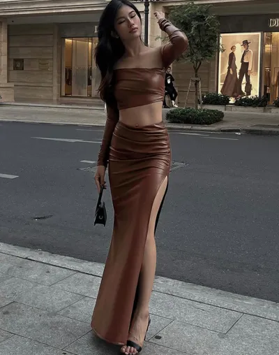 https://img.kakaclo.com/image%2FFSZW18938%2FFSZW18938_BR_S_NUB%2F235bc7d802294932734f3540cb1bad02.jpg