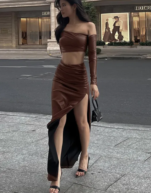 https://img.kakaclo.com/image%2FFSZW18938%2FFSZW18938_BR_S_NUB%2F98e25c744d724b324238fc286dca6f93.jpg
