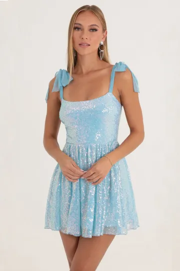 https://img.kakaclo.com/image%2FFSZW19526%2FFSZW19526_BL_S_NUB%2Fe22943e301fc7ecd5df83b84c7344a4f.jpg