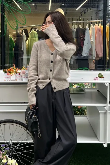 https://img.kakaclo.com/image%2FFSZW20434%2FFSZW20434_K_S_NUB%2F6bb037f34f379ed29bfad76e2061228f.jpg
