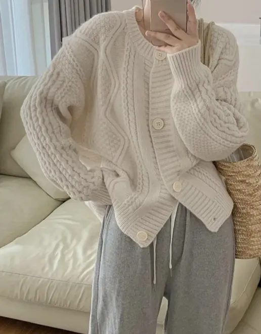 https://img.kakaclo.com/image%2FFSZW20857%2FFSZW20857_WHE_FREESIZE_NUB%2F9a343a5838fbd763f93cc1f4f658efca.jpg