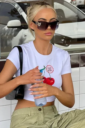 https://img.kakaclo.com/image%2FFSZW21559%2FFSZW21559_WHE_M_NUB%2F1d8b5f2c9482e86bbabfa22542264a0f.jpg