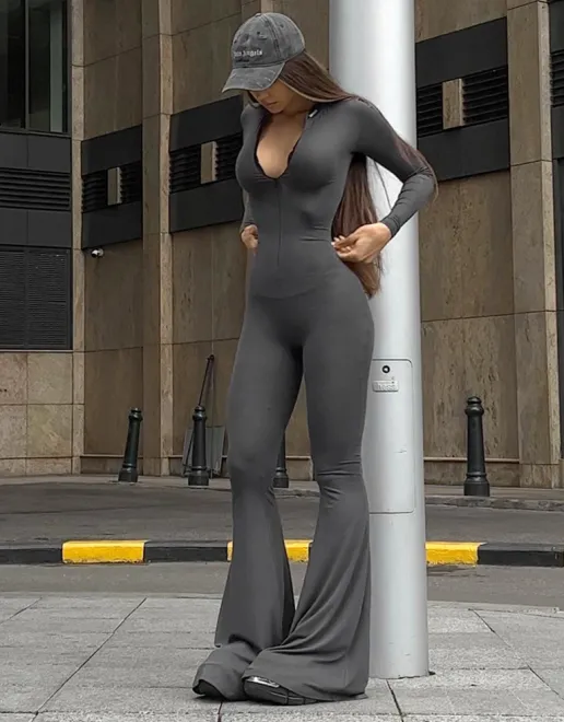 https://img.kakaclo.com/image%2FFSZW21674%2FFSZW21674_GR_S_NUB%2F91708f9d3ef1aa66cd26b022f1b1e3d5.jpg