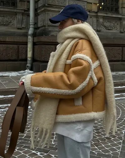 https://img.kakaclo.com/image%2FFSZW21826%2FFSZW21826_CA_M_NUB%2F4be190e5bd2c76434b14a56ee2b8a517.jpg