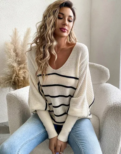 https://img.kakaclo.com/image%2FFSZW22031%2FFSZW22031_WHE_S_NUB%2F251af634038be7789b0807bc50c6563a.jpg