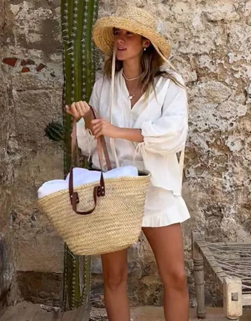 https://img.kakaclo.com/image%2FFSZW22131%2FFSZW22131_WHE_M_NUB%2Fea3a8ecbe5b19a8648646cd90885c5ea.jpg