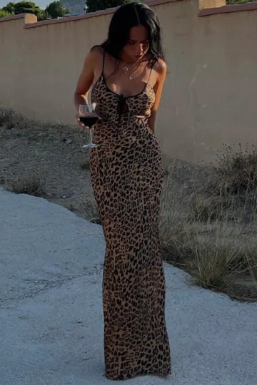 https://img.kakaclo.com/image%2FFSZW22273%2FFSZW22273_BR_M_NUB%2Fc38ead00206b7c30fbe50cc580252504.jpg