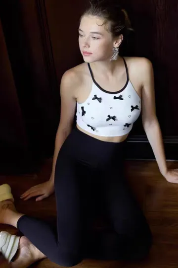 https://img.kakaclo.com/image%2FFSZW22435%2FFSZW22435_B_S_NUB%2Fa4c994659137f1d505d6690f9f73ea9c.jpg