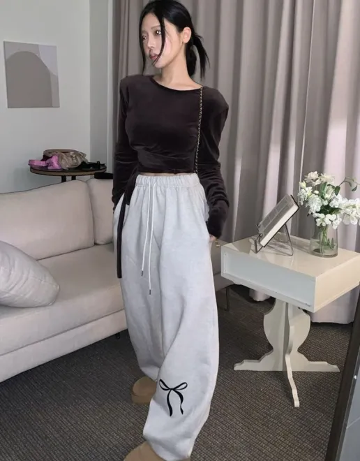 https://img.kakaclo.com/image%2FFSZW22438%2FFSZW22438_LGR_FREESIZE_NUB%2F3c22170c448f22f27046a18c7cda0ced.jpg