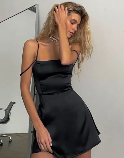 https://img.kakaclo.com/image%2FFSZW22644%2FFSZW22644_B_M_NUB%2F1bdb2f575daec973de0d2deecd67c699.jpg