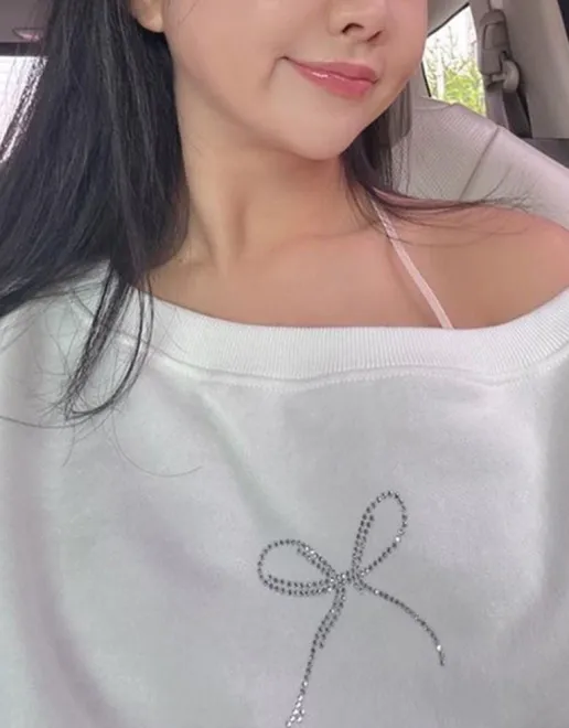 https://img.kakaclo.com/image%2FFSZW22663%2FFSZW22663_WHE_S_NUB%2Fc99c9cdd3201e8a89dbc3395cb37852c.jpg