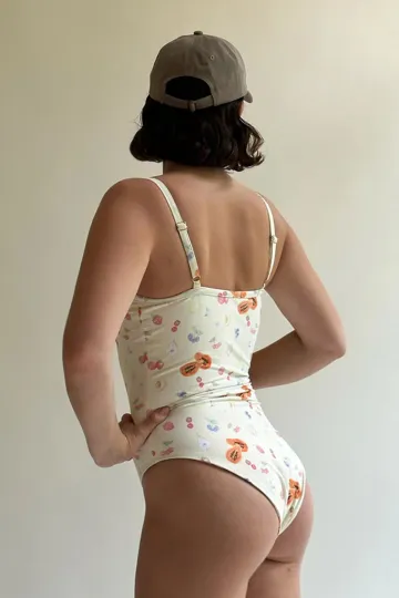 https://img.kakaclo.com/image%2FFSZW23217%2FFSZW23217_Y_S_NUB%2F05fff558259472c16aa85625f7b147b6.jpg