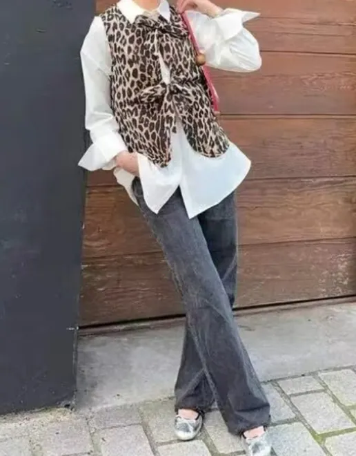 https://img.kakaclo.com/image%2FFSZW23477%2FFSZW23477_LE_S_NUB%2F241cd96d51ac10777cecf443dfd39bac.jpg