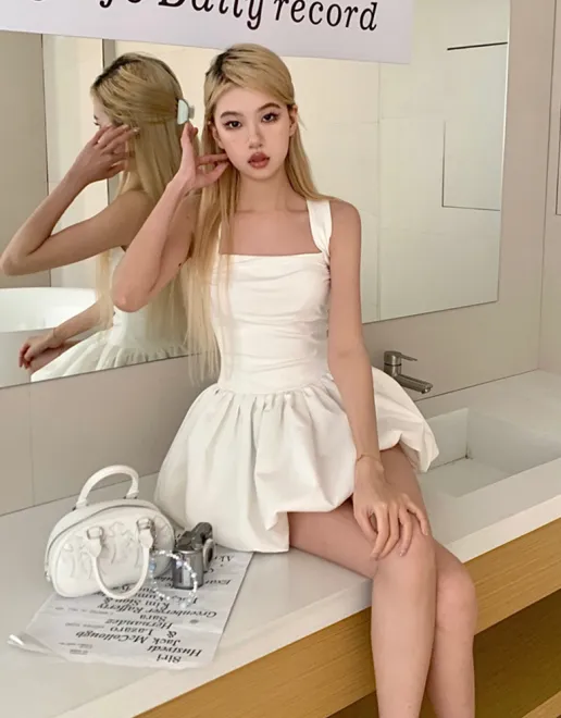 https://img.kakaclo.com/image%2FFSZW23569%2FFSZW23569_WHE_M_NUB%2Fec17870d42b27db94e25c724bc74543a.jpg