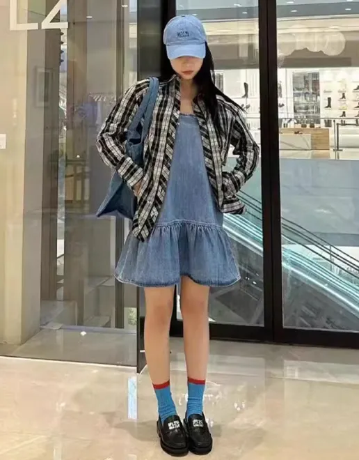 https://img.kakaclo.com/image%2FFSZW23582%2FFSZW23582_BL_M_NUB%2F77bce8e06b590a3ae39d75c53be99164.jpg