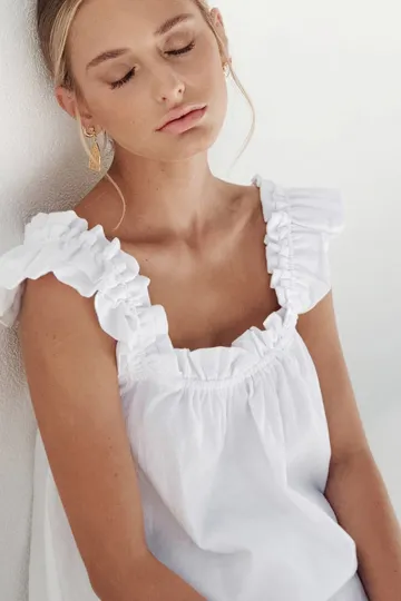 https://img.kakaclo.com/image%2FFSZW23857%2FFSZW23857_WHE_XL_NUB%2Fccb54eb770043d67b87e2f128846ed5b.jpg