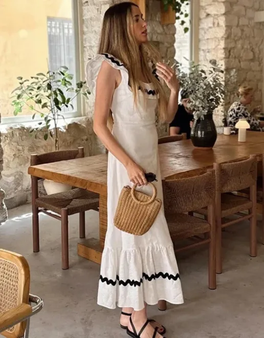 https://img.kakaclo.com/image%2FFSZW24870%2FFSZW24870_BE_S_NUB%2Ff4e9e3209bc99ca887c9efc3563cec09.png