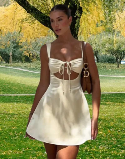 https://img.kakaclo.com/image%2FFSZW25004%2FFSZW25004_WHE_S_NUB%2F6e9da540e05e5f0fe297cad6816084e5.png