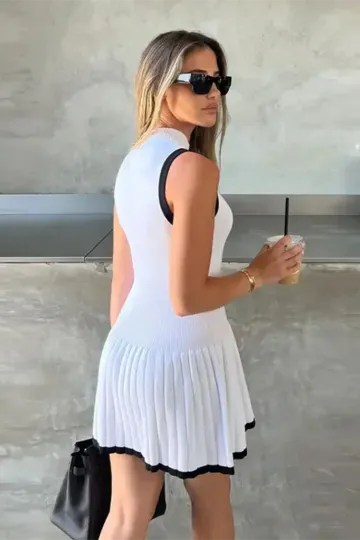 https://img.kakaclo.com/image%2FFSZW25260%2FFSZW25260_WHE_M_NUB%2F03d08da970129daa751a27bc75396a01.png