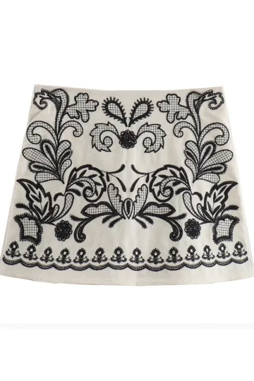 https://img.kakaclo.com/image%2FFSZW25689%2FFSZW25689_SKIRT_M_NUB%2Fe55eeb2a07c6a1c7fee263fb87add30b.png