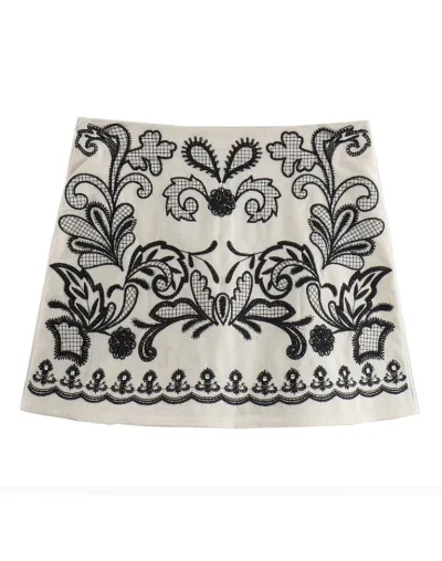 https://img.kakaclo.com/image%2FFSZW25689%2FFSZW25689_SKIRT_M_NUB%2Fe55eeb2a07c6a1c7fee263fb87add30b.png