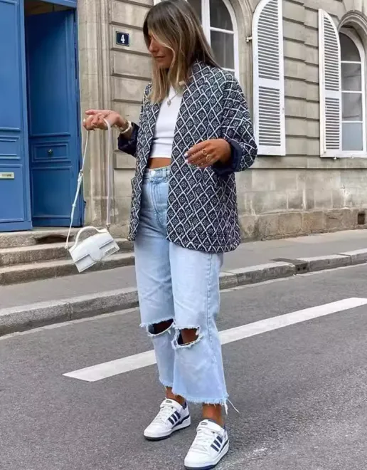 https://img.kakaclo.com/image%2FFSZW25987%2FFSZW25987_BL_L_NUB%2F6364d996a9afea92c6f4b53562fc291e.png