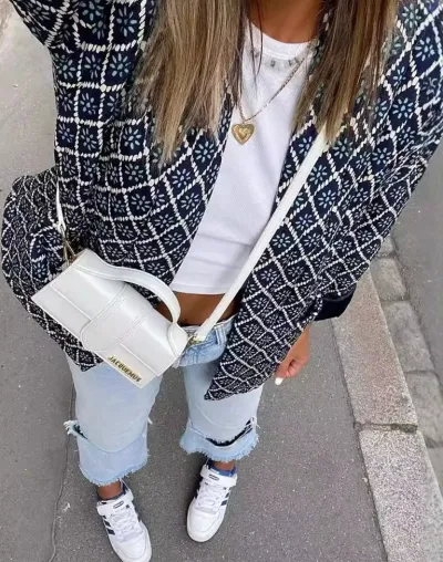 https://img.kakaclo.com/image%2FFSZW25987%2FFSZW25987_BL_L_NUB%2Fc06f1bfd870256cd7ad9b11a5b3a37dd.png