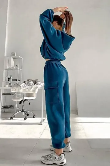 https://img.kakaclo.com/image%2FFSZW26421%2FFSZW26421_BL_S_NUB%2Fb5bbae41ac3d633f45800254c03b440f.png