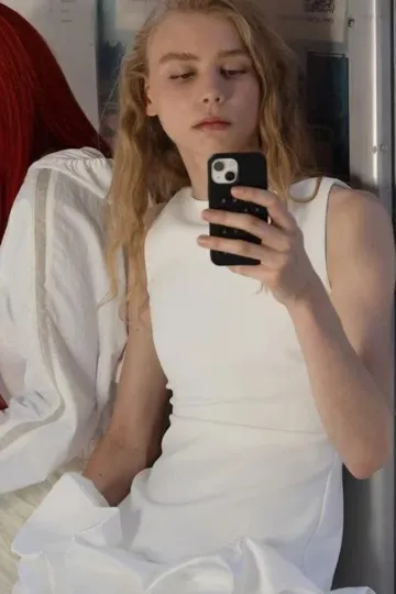https://img.kakaclo.com/image%2FFSZW26569%2FFSZW26569_WHE_XS_NUB%2F85ea6d9fa4d71df03aa852e78983fffd.jpg