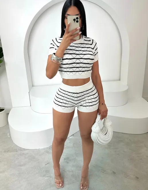 https://img.kakaclo.com/image%2FFSZW26827%2FFSZW26827_WHE_XL_NUB%2Fdebba0e8f947f04bb9de251eea7f287f.jpg