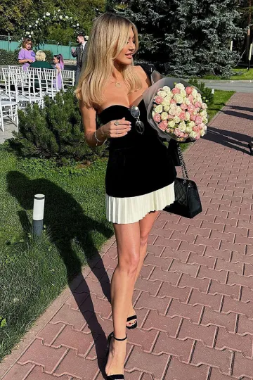 https://img.kakaclo.com/image%2FFSZW27139%2FFSZW27139_B_S_NUB%2F8752f9f0cef97cc0e9ed69e5c221bf97.jpg