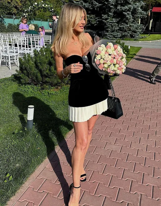 https://img.kakaclo.com/image%2FFSZW27139%2FFSZW27139_B_S_NUB%2F8752f9f0cef97cc0e9ed69e5c221bf97.jpg