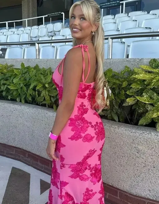 https://img.kakaclo.com/image%2FFSZW27671%2FFSZW27671_RR_M_NUB%2Fd444b7d1b24477fac46885e2baab9209.jpg