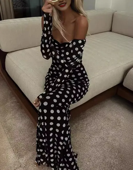 https://img.kakaclo.com/image%2FFSZW28007%2FFSZW28007_B_S_NUB%2F133fd1fac789e370ee295f407146ae79.jpg