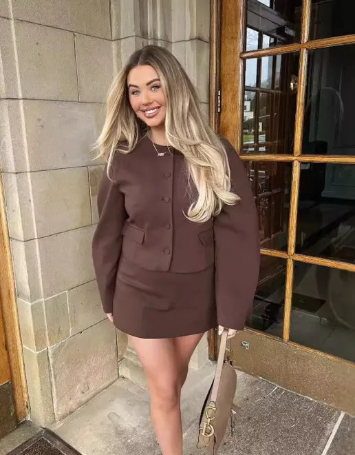 https://img.kakaclo.com/image%2FFSZW28465%2FFSZW28465_BR_S_NUB%2Fa89e629b19f5ee47066772edfd8a57ee.jpg