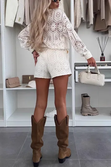 https://img.kakaclo.com/image%2FFSZW29136%2FFSZW29136_BE_S_NUB%2F9251a19dad45f5c78f498788c6a60e30.jpg