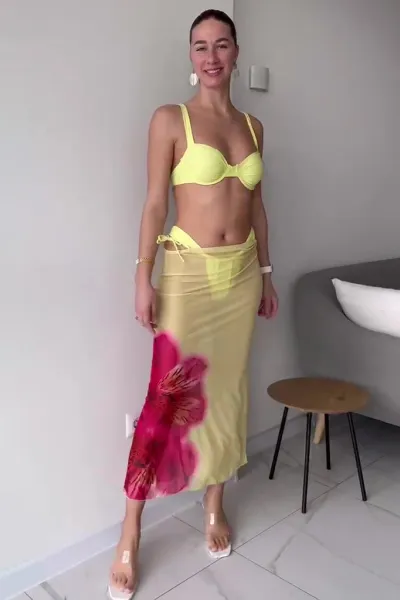 Solid color sexy bikini three piece set